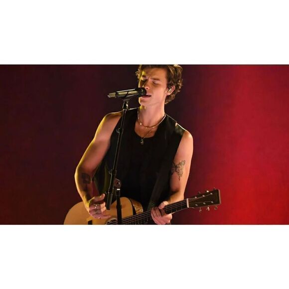 Shawn Mendes 2019 The Tour Official Concert Tee - Picture 13 of 13